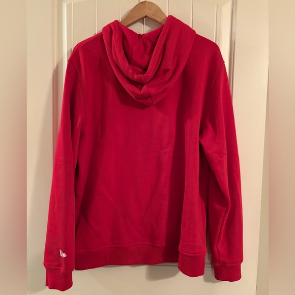 New Era Atlanta Hawks old school Red and yellow Hoodie - Picture 3 of 6